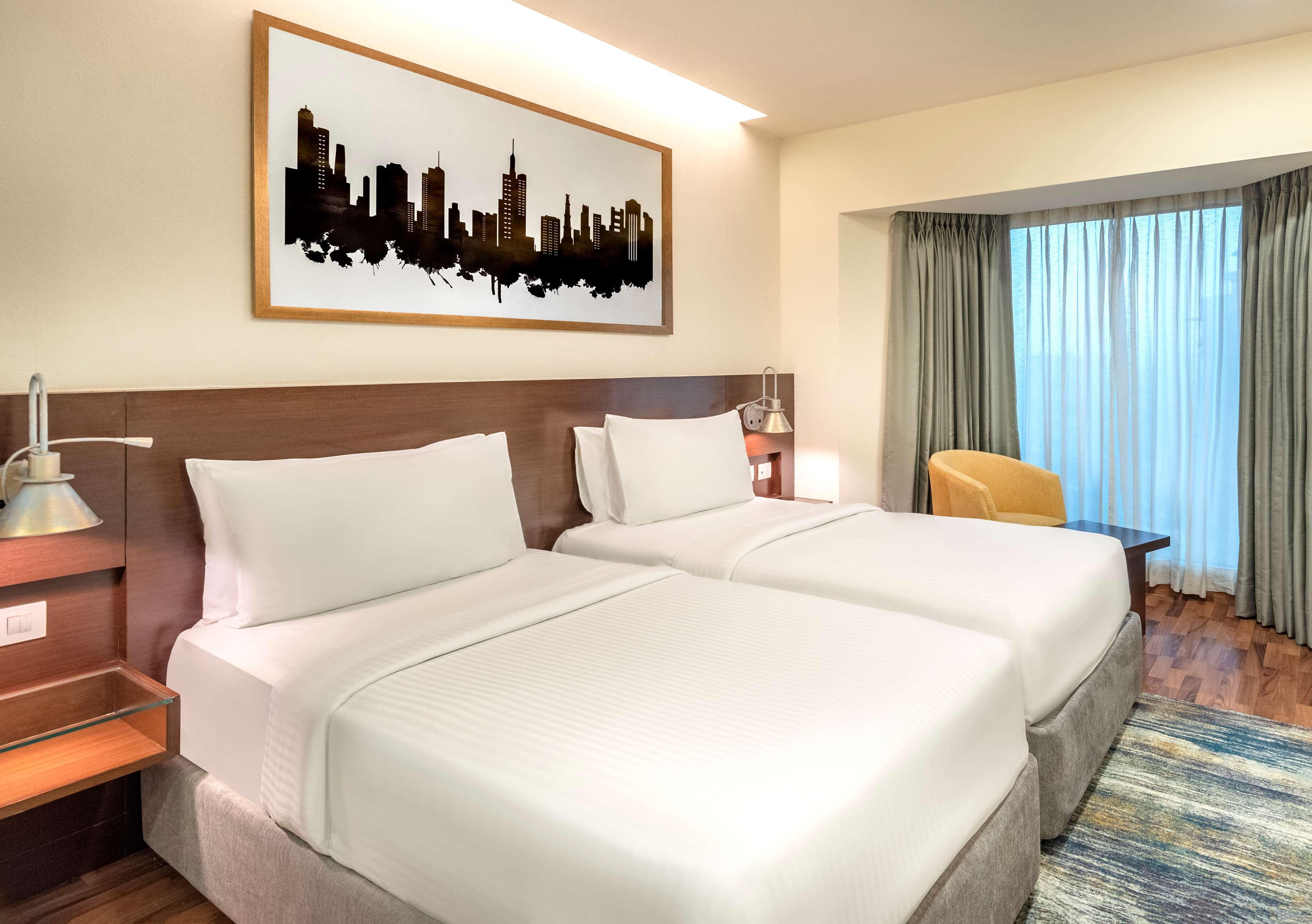 Radisson Gurugram Sohna Road City Center Γκουργκάον Εξωτερικό φωτογραφία