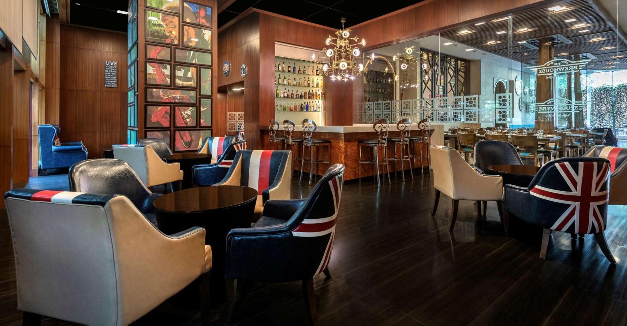 Radisson Gurugram Sohna Road City Center Γκουργκάον Εξωτερικό φωτογραφία