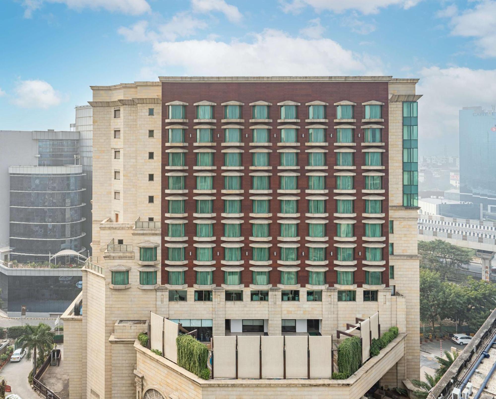 Radisson Gurugram Sohna Road City Center Γκουργκάον Εξωτερικό φωτογραφία