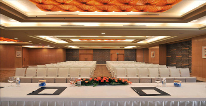 Radisson Gurugram Sohna Road City Center Γκουργκάον Εξωτερικό φωτογραφία