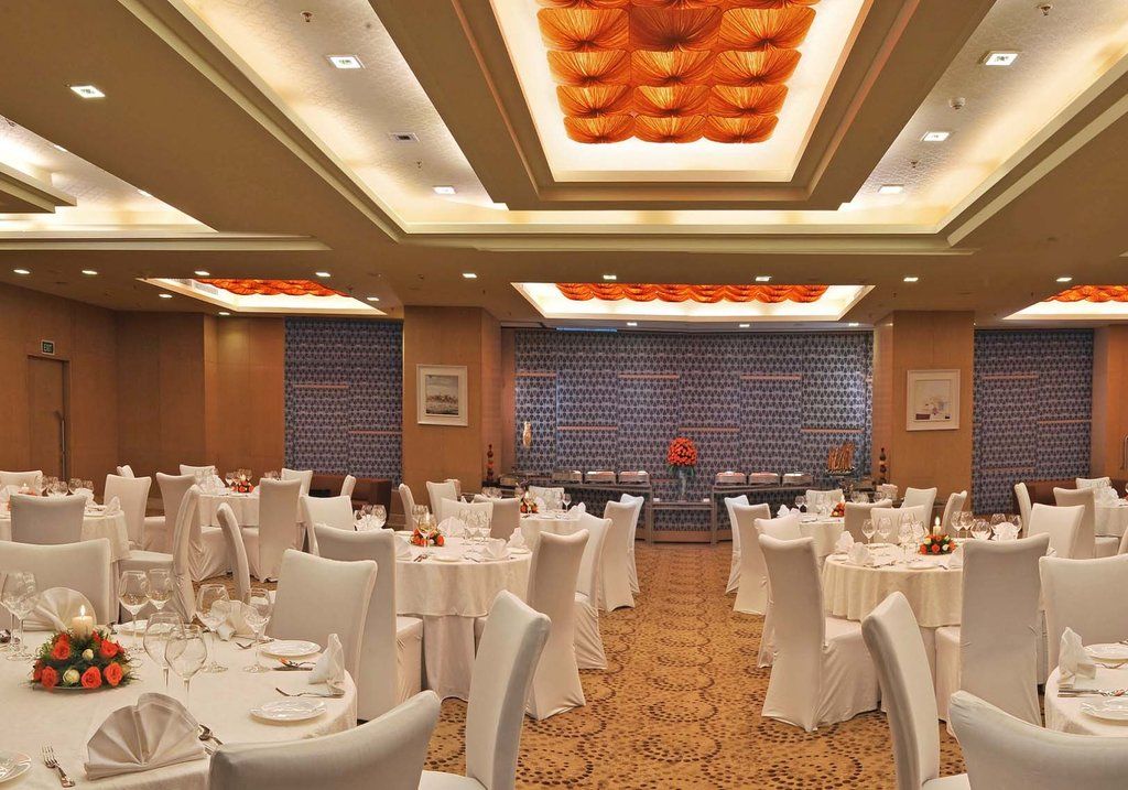 Radisson Gurugram Sohna Road City Center Γκουργκάον Εξωτερικό φωτογραφία